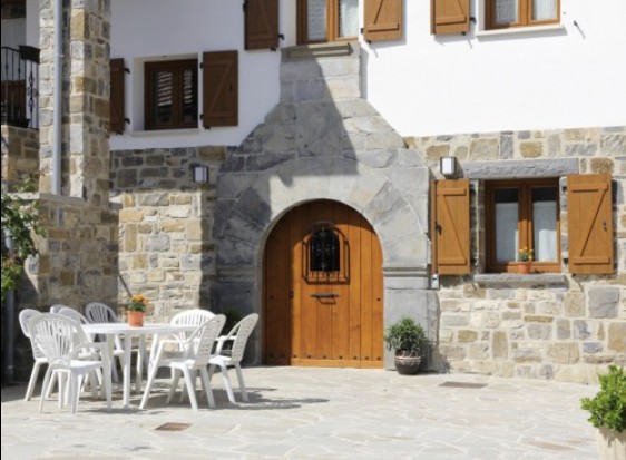 Entrada Principal Casa Zubiat